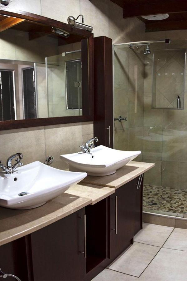 Kroon Manor كرونستاد المظهر الخارجي الصورة