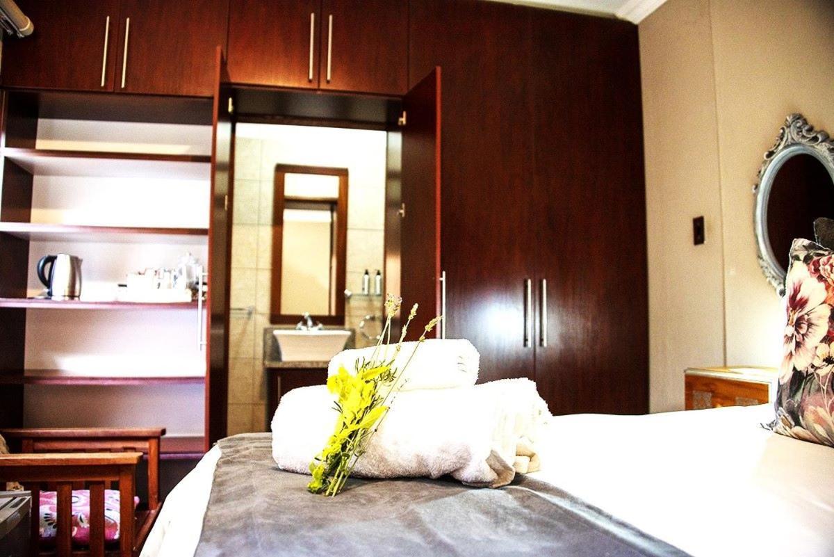 Kroon Manor كرونستاد المظهر الخارجي الصورة