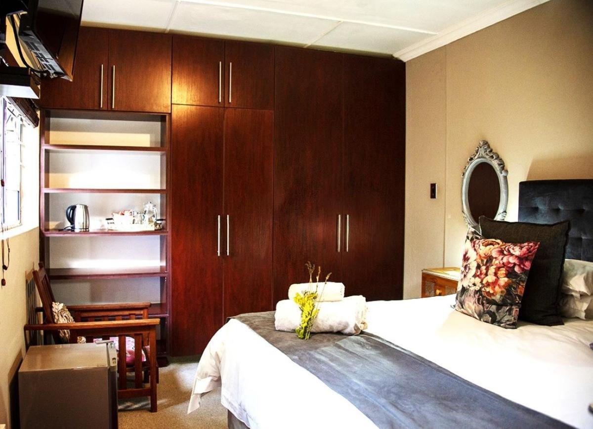 Kroon Manor كرونستاد المظهر الخارجي الصورة